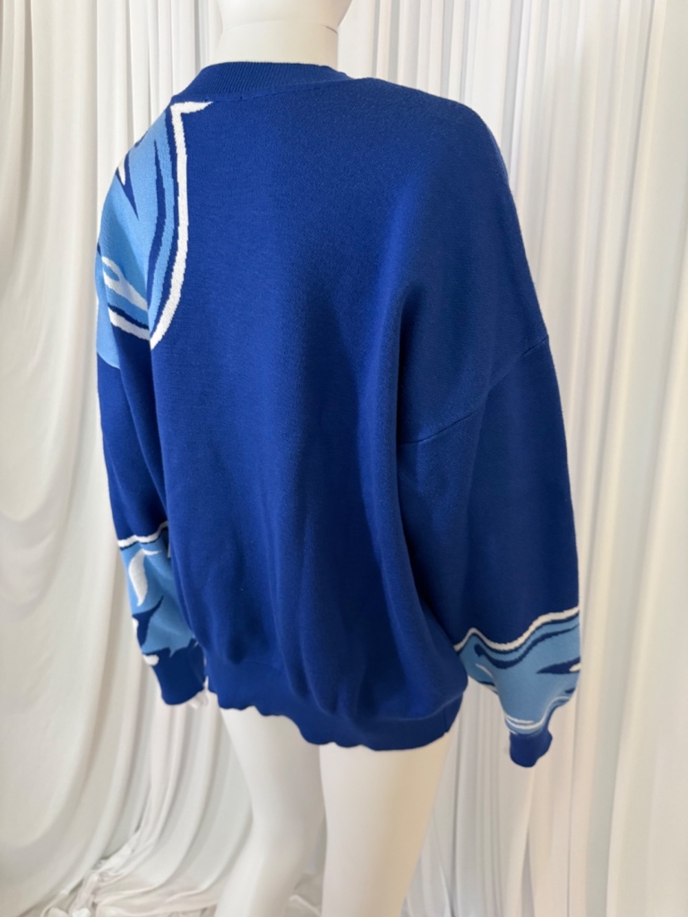 Jaclyn Smith Blue Floral Jacquard Knit Pullover Sweater Size XL NWT - Picture 4 of 16